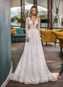 ROCHIE MIREASA ZENYA